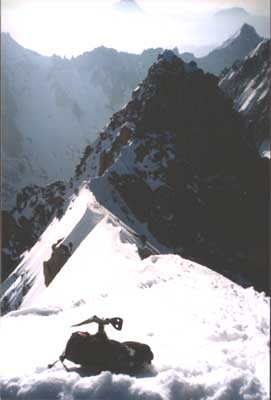 Zav��t okno / Close window