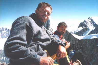 Zav��t okno / Close window