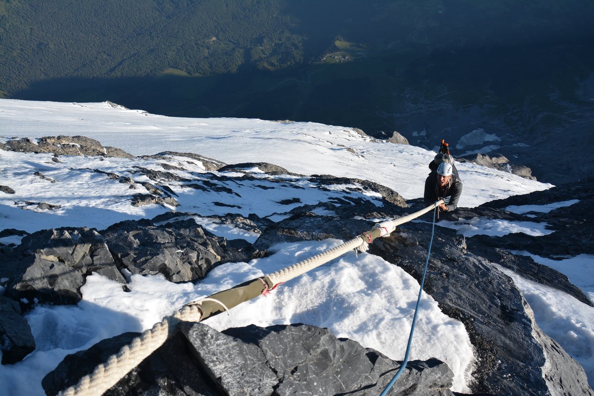 Zav��t okno / Close window