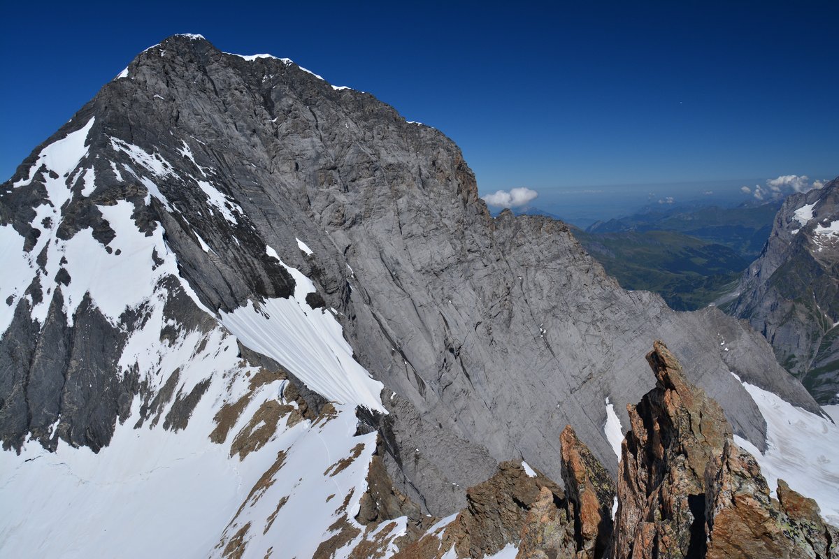 Zav��t okno / Close window