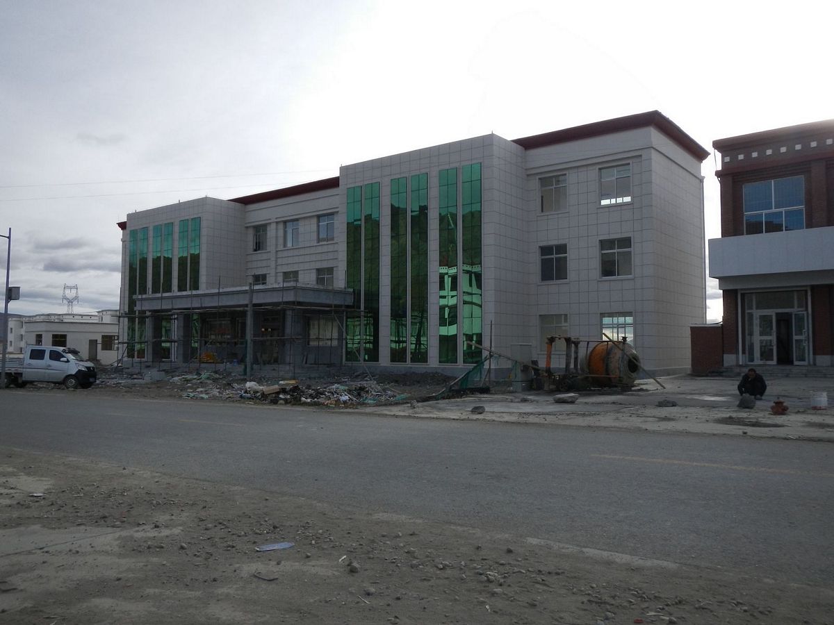 Zav��t okno / Close window