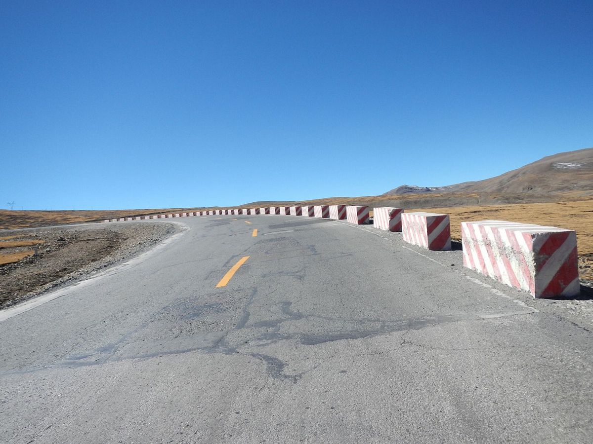 Zav��t okno / Close window