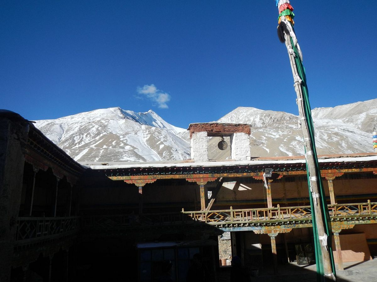 Zav��t okno / Close window